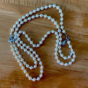 Brooks Brothers pearl necklace